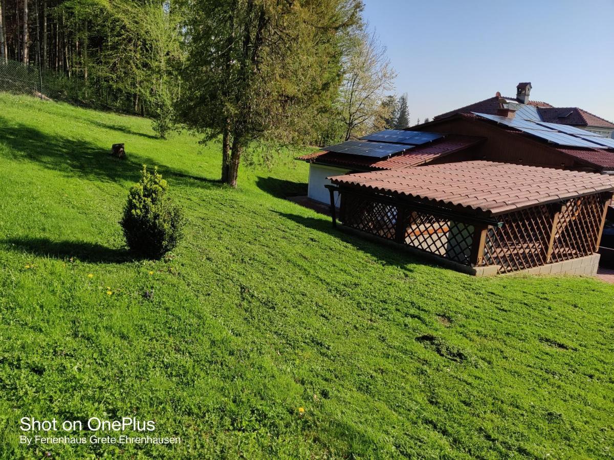 Ferienwohnung Grete, An Der Weinstrasse Ehrenhausen Exterior foto